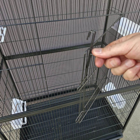 Deluxe Flight Cage and Stand 47433