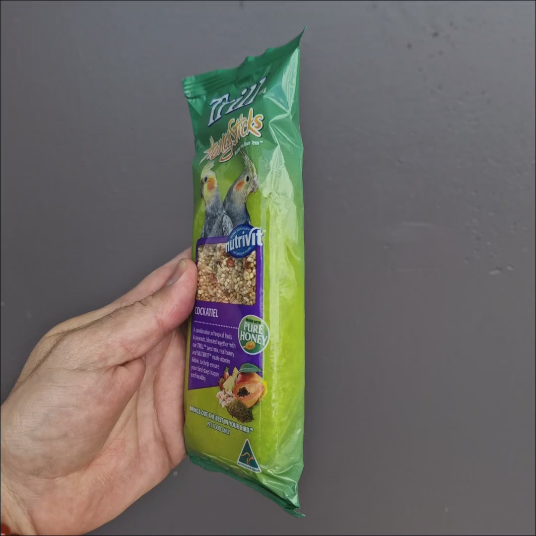 Trill Cockatiel Honeysticks 105g