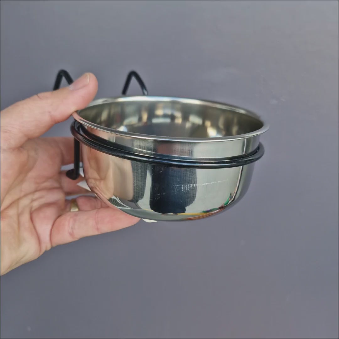 Stainless Steel Hook Coop Cup – stainless steel bird bowl for birds of all sizes