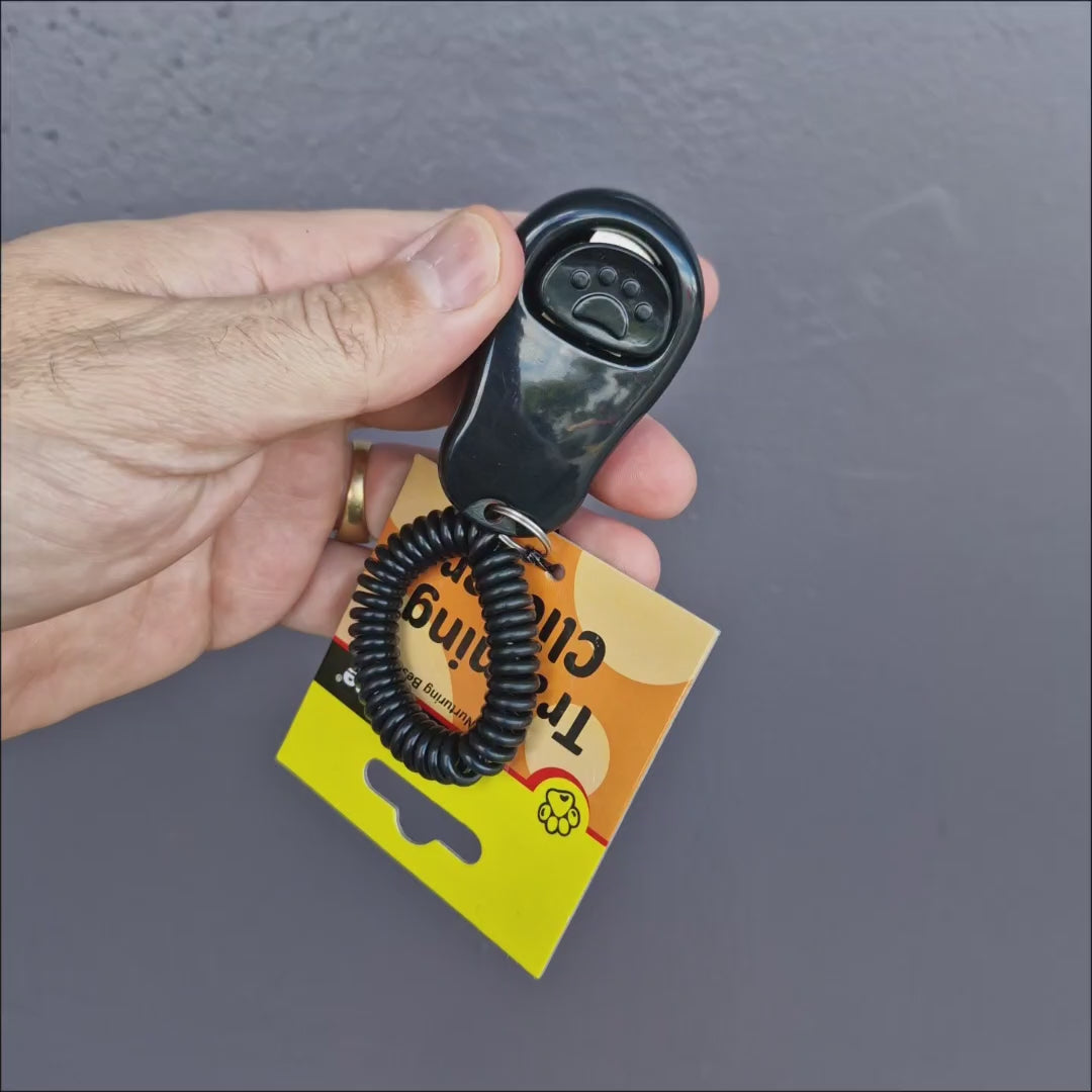 Pet One Training Clicker Black – handheld plastic clicker for bird training